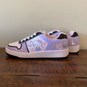 Women’s Sanrio Hello Kitty Purple Low Top Sneakers Size 8